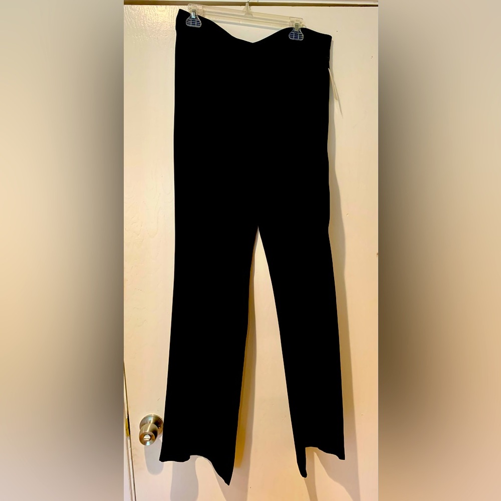 Beautiful 100% Silk black long dress slacks. Size 12 NWT
